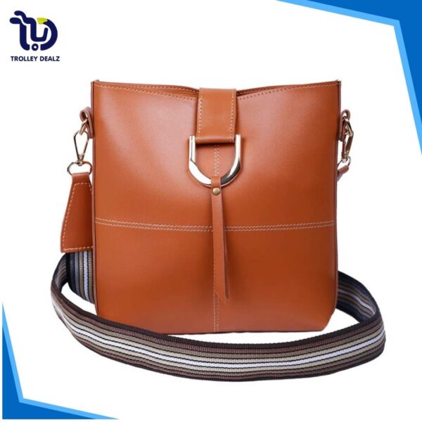 Classio Crossbody Bag