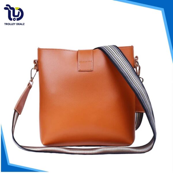 Classio Crossbody Bag - Image 2