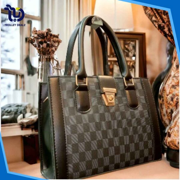 Elite Handbag – Timeless Elegance & Functionality