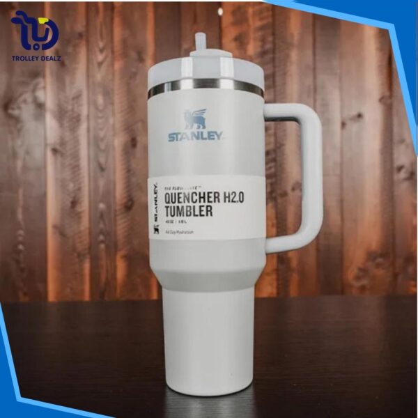Stanley Quencher H2.0 Flow State Tumbler – 40oz With Lid & Straw - Image 2
