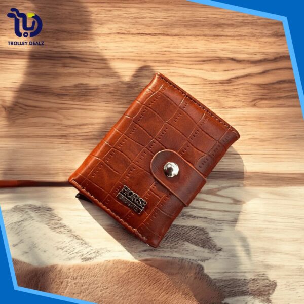 New Crocodile Design Leather Wallet – Bold Style & Premium Craftsmanship